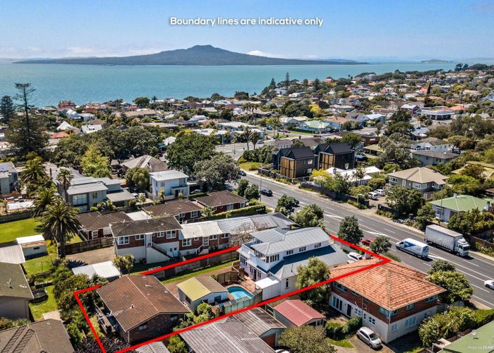  at 7 Esmonde Road, Takapuna, Auckland
