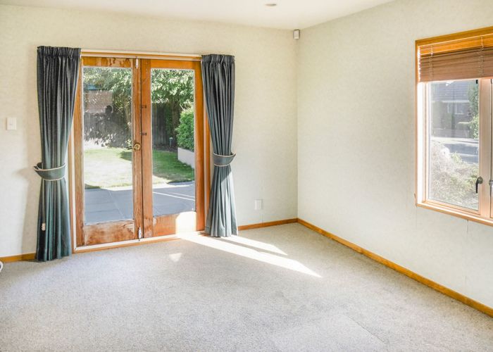  at 257 Maidstone Rd, Avonhead, Christchurch City, Canterbury