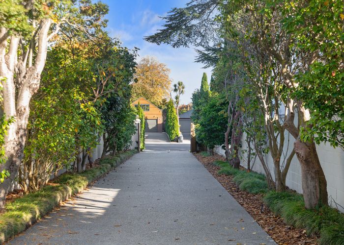  at 10A Glandovey Road, Fendalton, Christchurch City, Canterbury