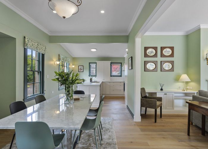  at 16 Desmond Street, Merivale, Christchurch City, Canterbury