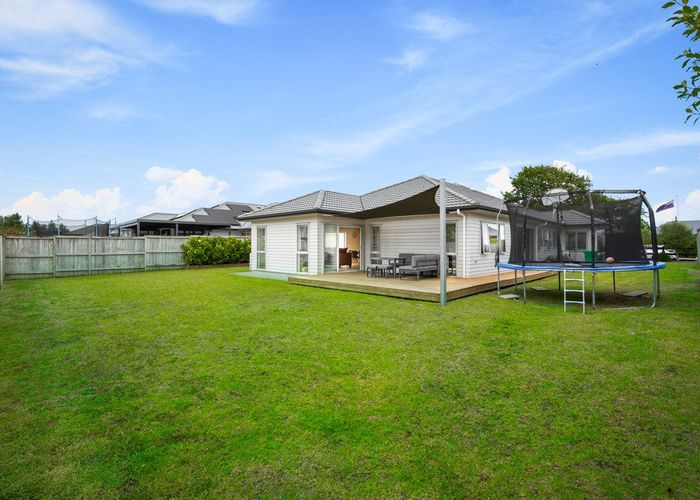  at 5 Raymond Grace Avenue, Huapai, Kumeu