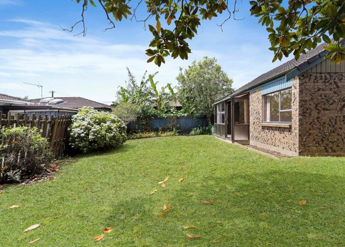  at 5B Roslyn Road, Mount Wellington, Auckland