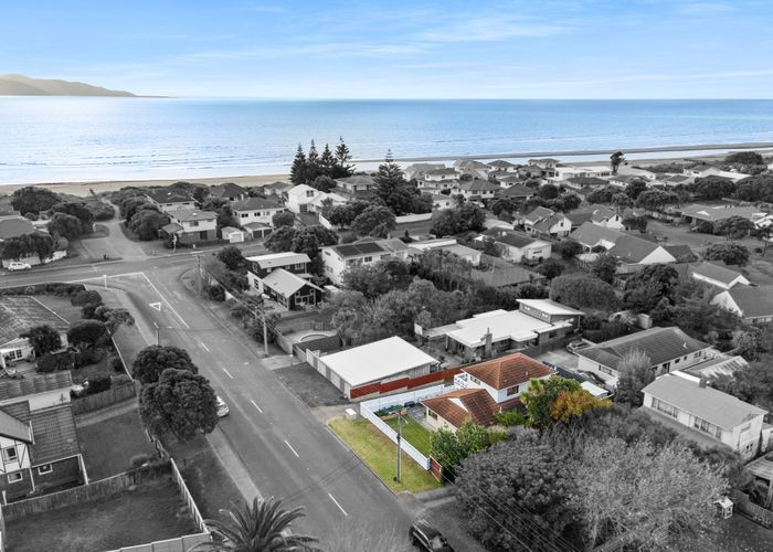  at 7 Ngapotiki Street, Paraparaumu Beach, Paraparaumu
