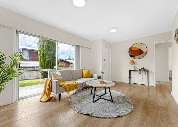  at 5/28 Waimai Avenue, Weymouth, Manukau City, Auckland