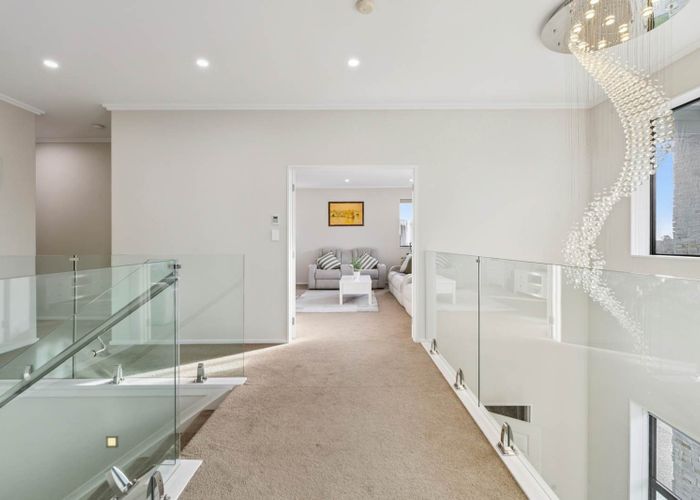  at 21 Dawood Place, The Gardens, Manukau City, Auckland