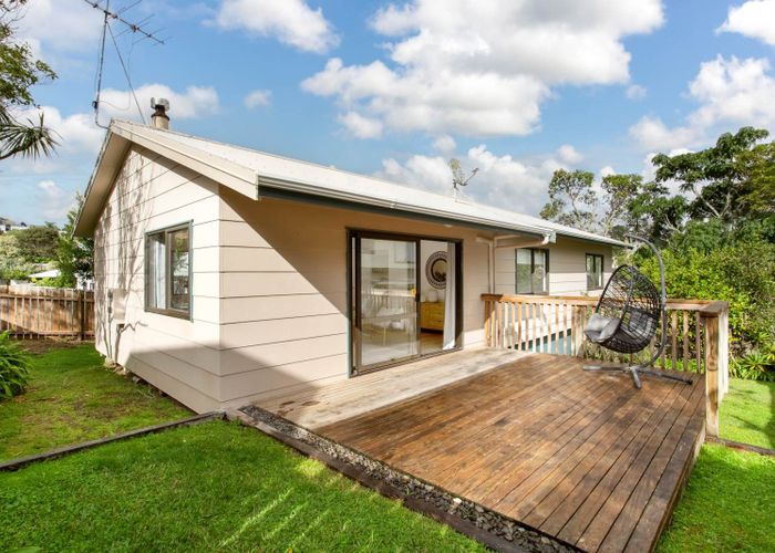  at 32B Gatman Street, Birkdale, North Shore City, Auckland