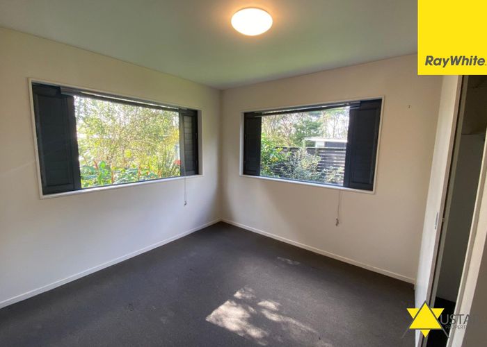  at 2/196 Old Titirangi Rd, Titirangi, Waitakere City, Auckland