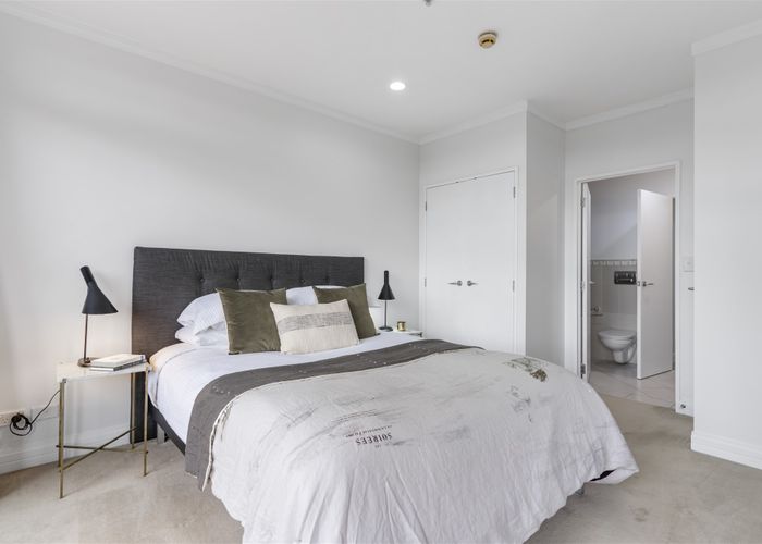  at 1D/36 James Cook Crescent, Remuera, Auckland