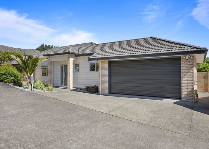  at 5 Fendalton Place, Hatfields Beach, Orewa