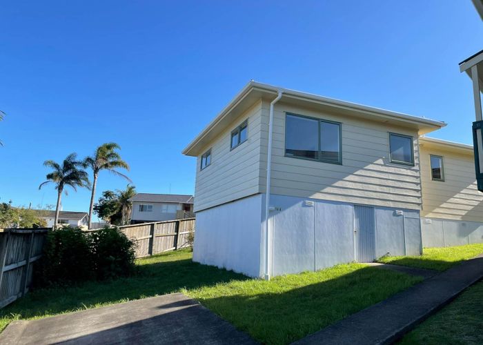  at 16A Oreil Avenue, West Harbour, Waitakere City, Auckland