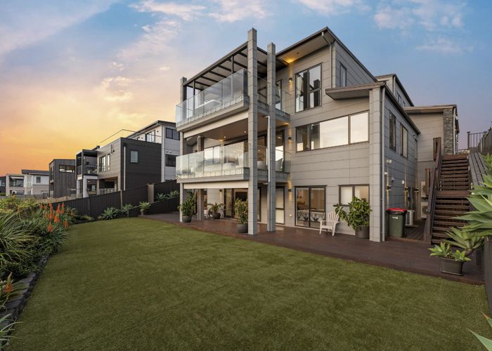  at 13 Michael Richard Place, East Tamaki Heights, Manukau City, Auckland