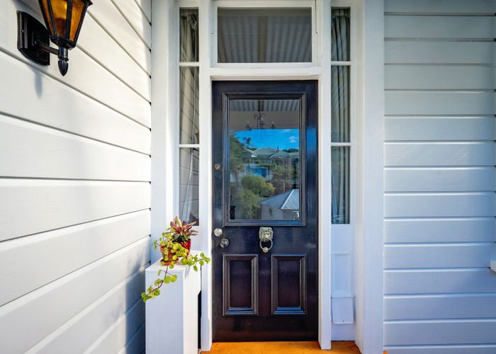  at 6 Cameron Road, Bluff Hill, Napier