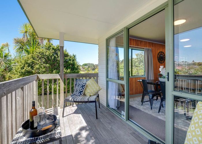  at 2/65 Charlotte Street, Stanmore Bay, Rodney, Auckland