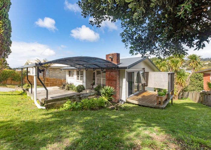  at 12 Nandana Drive, Glen Eden, Auckland