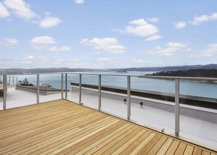 at 1/25 Thane Road, Roseneath, Wellington