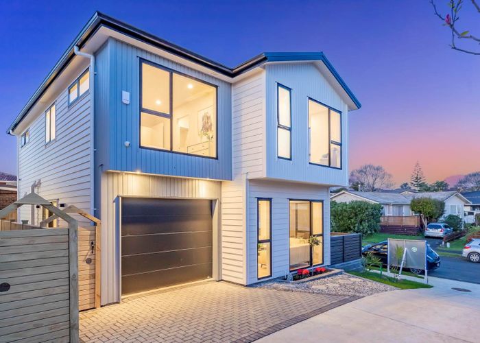  at 16A Vanbrugh Place, Bucklands Beach, Manukau City, Auckland