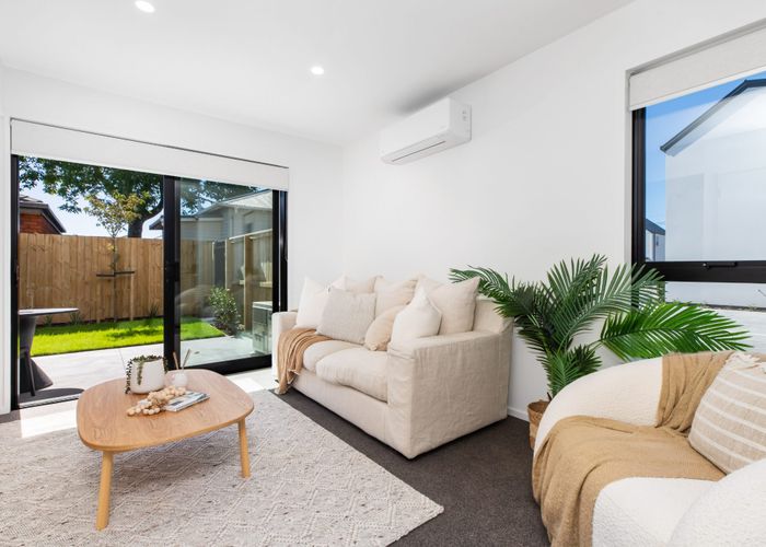  at 2/39 Waltham Road, Sydenham, Christchurch