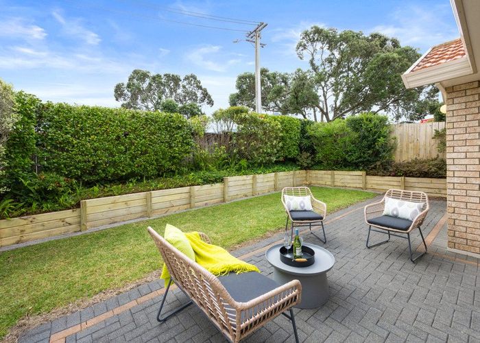  at 8A Kinross Street, Blockhouse Bay, Auckland City, Auckland