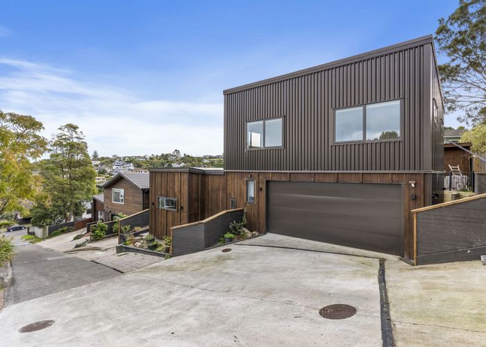  at 25B Deverell Place, Northcross, North Shore City, Auckland