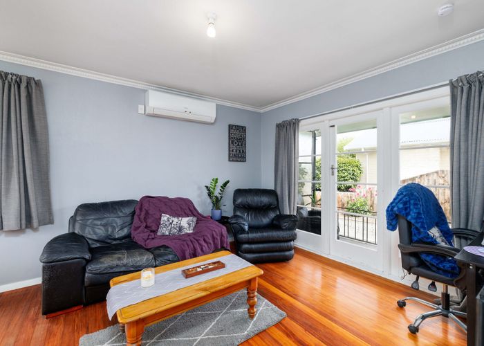  at 9 Carbine Place, Sockburn, Christchurch