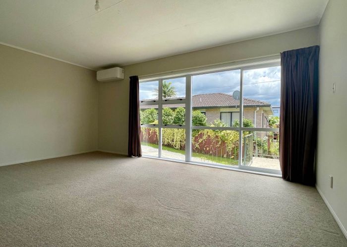  at 1/52 Willerton Avenue, New Lynn, Waitakere City, Auckland