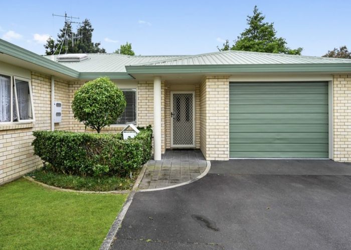  at 5/113 Cobham Drive, Hamilton East, Hamilton