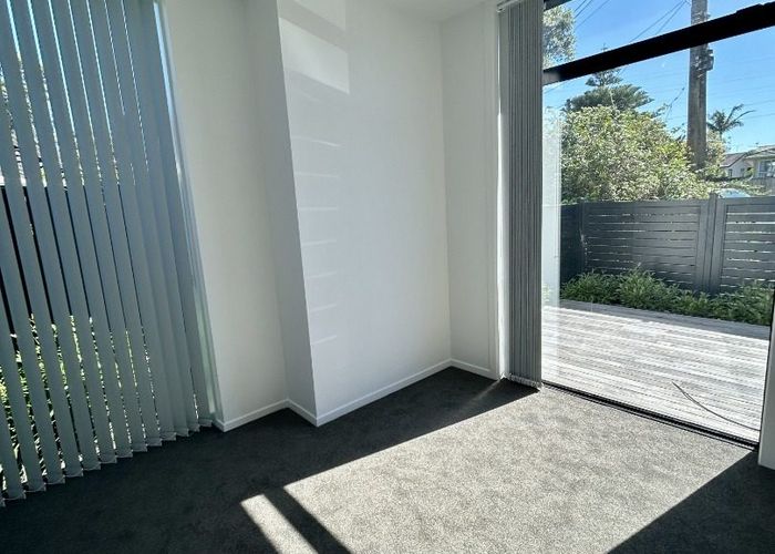  at 2F Bolina Crescent, Pakuranga, Manukau City, Auckland