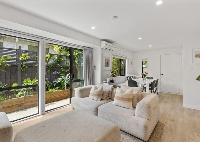  at 1/19 Trafalgar Street, St. Albans, Christchurch City, Canterbury