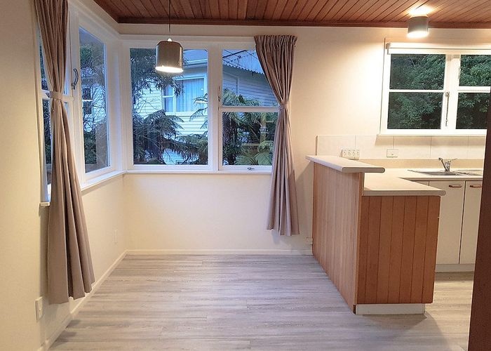  at 73 Elmslie Road, Pinehaven, Upper Hutt, Wellington