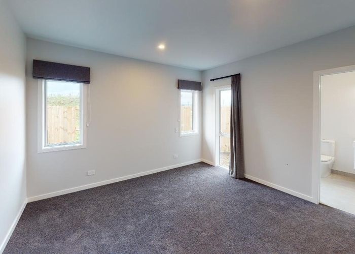  at 12 Rangeview Drive, Kelvin Grove, Palmerston North