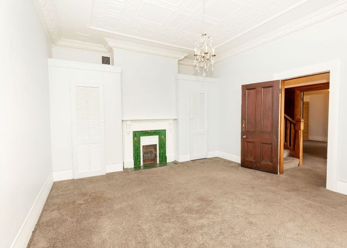  at 32 Norfolk Street, Saint Clair, Dunedin, Otago