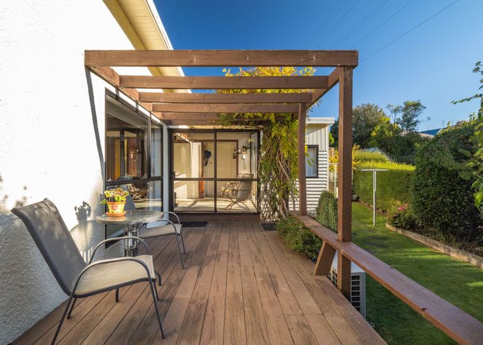  at 8 Derwent Street, Helensburgh, Dunedin, Otago