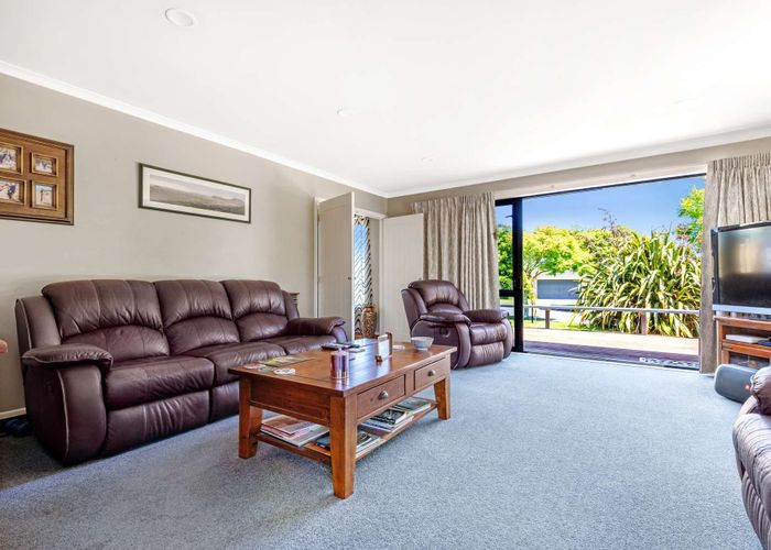  at 2 Elmslie Place, Owhata, Rotorua