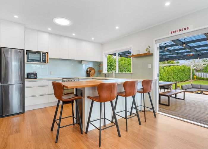  at 12 Hellyers Street, Birkdale, North Shore City, Auckland