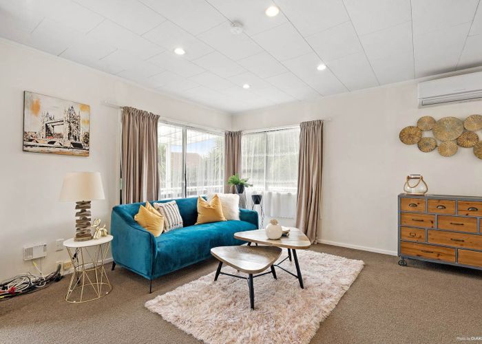  at 81 Santiago Crescent, Unsworth Heights, Auckland