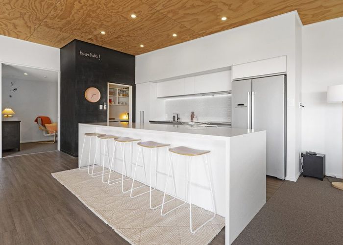  at 48 Moncks Spur Road, Redcliffs, Christchurch