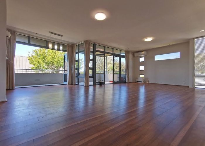  at 64A Castor Bay Road, Castor Bay, North Shore City, Auckland