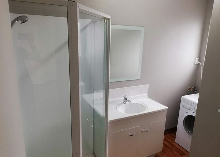  at 4/31 Brockworth Place, Riccarton, Christchurch City, Canterbury