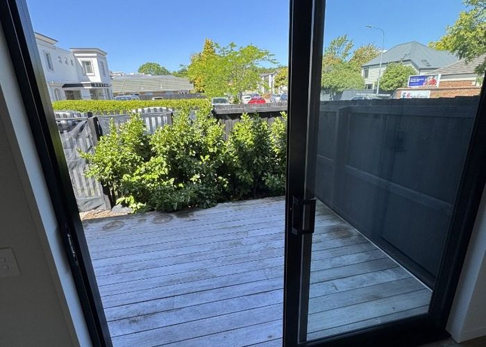  at 1/27 Bartlett Street, Riccarton, Christchurch