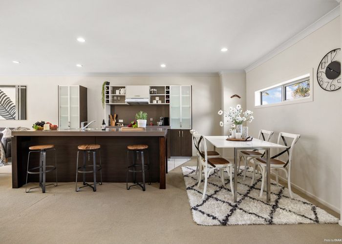  at 52/21 Hunters Park Drive, Three Kings, Auckland