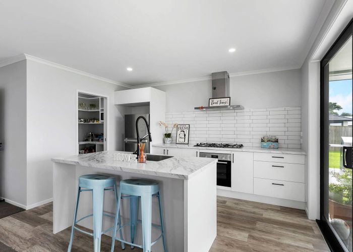  at 28 Kerr Crescent, Patumahoe, Franklin, Auckland