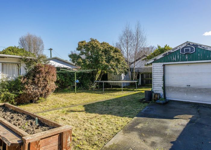  at 1/43 Studholme Street, Somerfield, Christchurch