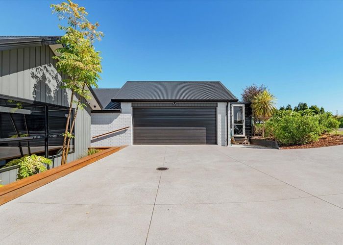  at 27 Tamihana Avenue, Pyes Pa, Tauranga, Bay Of Plenty