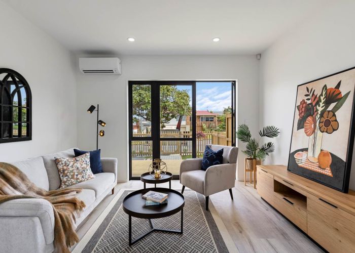  at 1/77 Glenmore Road, Sunnyhills, Manukau City, Auckland