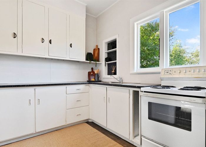  at 28 Milton Street, Somerfield, Christchurch City, Canterbury