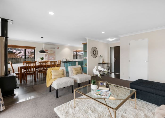  at 14 Magilligan Close, East Tamaki Heights, Auckland