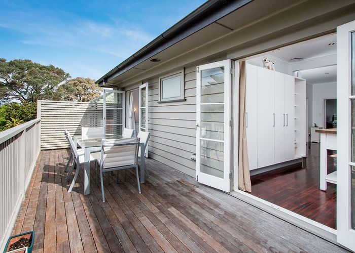  at 8 Herringson Avenue, Grey Lynn, Auckland City, Auckland