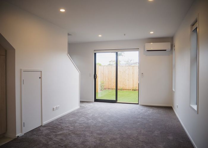  at 216 Rosebank Road, Avondale, Auckland City, Auckland