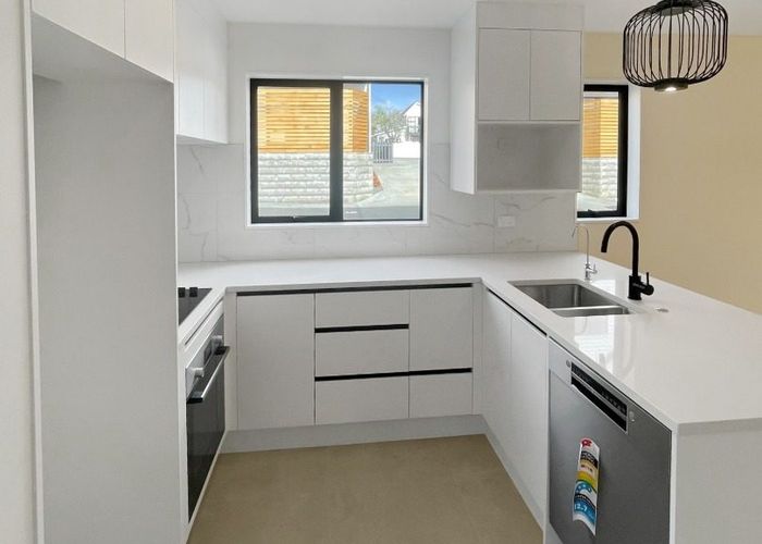  at 3/2 Ayr Road , Pakuranga, Manukau City, Auckland