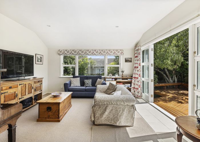  at 77 Beauchamp Street, Karori, Wellington